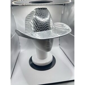 Cowgirl‎ hat